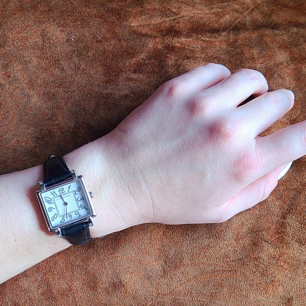 BCBGMAXAZRIA watch black leather square face